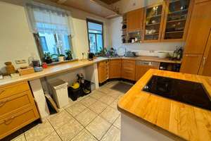 Saniertes großzügiges Einfamilienhaus mit großer Gewerbeeinheit in zentraler Lage Ansbach – Die vollständige Adresse der Immobilie erhältst du vom Anbieter., 91522 Innenstadt, Ansbach – Vorschaubild 4