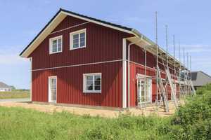 Charmantes Holzhaus mit Schwedenhaus-Flair – Neubau DHH mit Charakter im Luftkurort Leck  – Nordfriesland (Kreis) – Vorschaubild 2