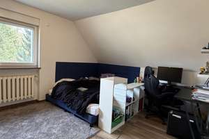 Ankommen & Wohlfühlen: stilvoll modernisiertes, familienfreundliches  Haus mit traumhaft gepflegten – Die vollständige Adresse der Immobilie erhältst du vom Anbieter., 3130 Spremberg – Vorschaubild 17