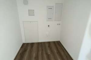 EXKLUSIVES PENTHOUSE: Moderne Traumwohnung mit 44m² Dachterrasse & Kochinsel am Wendschotter Markt! – Alte Schulstraße 31g, 38448 Wendschott, Wolfsburg – Vorschaubild 18