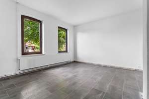 Schortens: Viel Platz für Ideen – Resthof mit Scheune und Garten – Die vollständige Adresse der Immobilie erhältst du vom Anbieter., 26419 Schortens – Vorschaubild 7