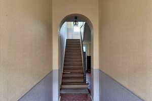 Attraktives Mehrfamilienhaus mit 8 Wohneinheiten und hohem Entwicklungspotenzial – Die vollständige Adresse der Immobilie erhältst du vom Anbieter., 42277 Oberbarmen, Wuppertal – Vorschaubild 4