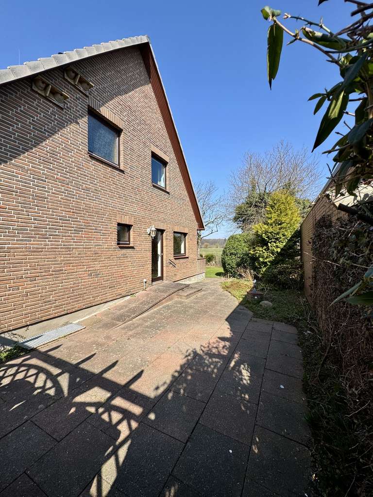 Immobilie in Mittelangeln - Gepflegtes Einfamilienhaus mit 5,5 Zimmern in Satrup - Bild 3