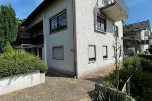 Attraktives Einfamilienhaus mit zwei
Terrassengärten & ELW in begehrter Hanglage – Alb-Donau-Kreis – Vorschaubild 2