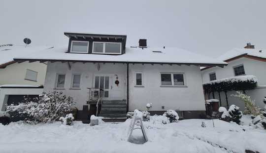 Bild von Elegantes Einfamilienhaus mit 6 Zimmern in Bruchköbel