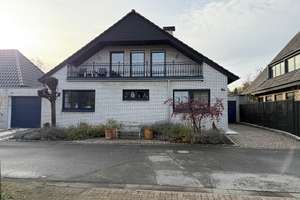 Traumhaftes Einfamilienhaus 200qm Wohnfläche in bester Lage. Raumwunder mit Keller und Garage  – Die vollständige Adresse der Immobilie erhältst du vom Anbieter., 46499 Hamminkeln – Vorschaubild 3