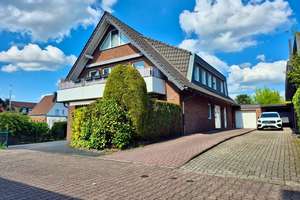 Moderne 2-Zimmer-Wohnung mit großem Balkon in Bottrop-Fuhlenbrock 