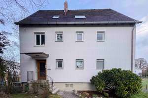 3-Familienhaus in Mering: Gepflegt, vermietet & mit Ausbauchance durch Leerstand im DG – Unterberger Straße 15, 86415 Mering – Vorschaubild 2