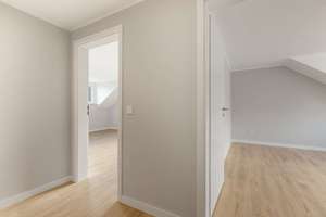 Stilvolle Wohnung mit Einbauküche sucht Nachmieter! – Chamissostraße 15, 42289 Heckinghausen, Wuppertal – Vorschaubild 4