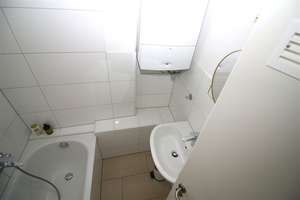 Ihr neues Zuhause in Stuttgart-Süd – 3-Zimmer-Wohnung, saniert & bezugsfertig – Die vollständige Adresse der Immobilie erhältst du vom Anbieter., 70199 Heslach, Stuttgart – Vorschaubild 12