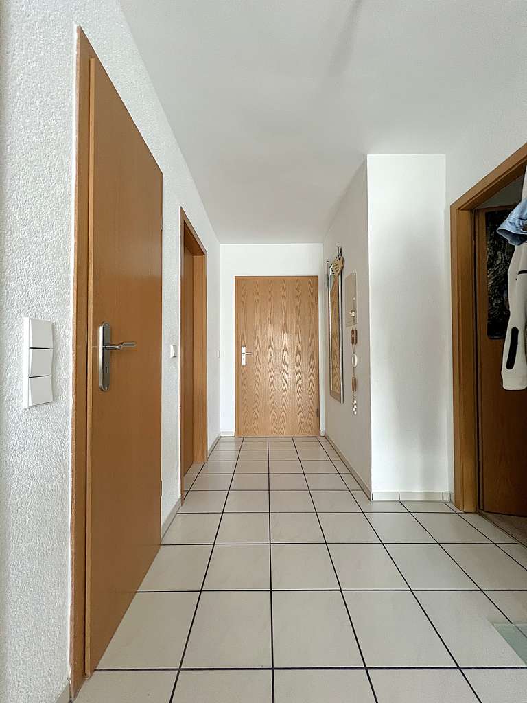 Immobilie in Kirchardt - Neu in Kirchardt: Hochwertige Maisonettewohnung mit Balkon und Tiefgaragenplatz - Bild 3