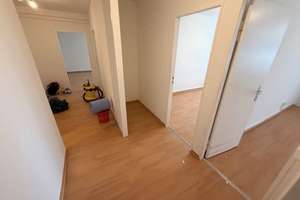3-Zimmer-Wohnung: Ihr Projekt für individuelle Gestaltung! – Angerburger Allee 53, 14055 Westend, Berlin – Vorschaubild 3