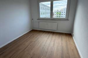 Schnapp dir den Deal, bevor’s ein anderer tut. /  Grab the deal before someone else does. – Alte Heerstraße 239, 6132 Silberhöhe, Halle (Saale) – Vorschaubild 6