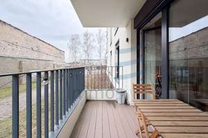 Property thumbnail 11