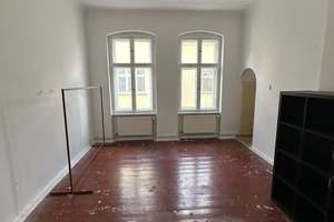3 Zimmer Altbau mit Balkon ab sofort – Die vollständige Adresse der Immobilie erhältst du vom Anbieter., 12459 Oberschöneweide, Berlin – Vorschaubild 2