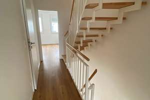 Modernes Reihenendhaus in Falkenberg am östlichen Stadtrand von Berlin neu zu vermieten – David-Friedländer-Weg 155, 13057 Falkenberg, Berlin – Vorschaubild 11