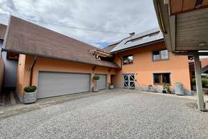 Mehrgenerationenhaus mit Einliegerwohnung und Ausbaupotenzial ! – Die vollständige Adresse der Immobilie erhältst du vom Anbieter., 77974 Meißenheim – Vorschaubild 1