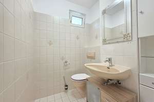 Modernisierte 4-Zimmer-Wohnung mit hochwertiger Küche, Balkon, Keller und durchdachtem Grundriss! – Die vollständige Adresse der Immobilie erhältst du vom Anbieter., 28325 Ellenerbrok-Schevemoor, Bremen – Vorschaubild 11