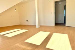 Exklusive Dachgeschosswohnung- frisch saniert & sofort bezugsfertig – Die vollständige Adresse der Immobilie erhältst du vom Anbieter., 45138 Südostviertel, Essen – Vorschaubild 5