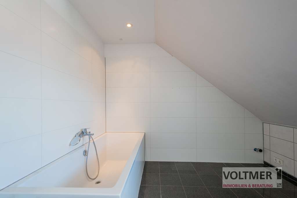 Immobilie in Neunkirchen - GESCHICHTSORT - helle Maisonettewohnung in Neunkirchen! - Bild 3