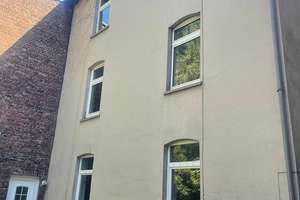 Interessantes Mehrfamilienhaus in Duisburg-Marxloh mit Anbau – Die vollständige Adresse der Immobilie erhältst du vom Anbieter., 47169 Marxloh, Duisburg – Vorschaubild 2