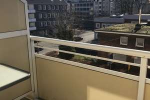 Mitten in der Stadt, schöne 2ZKD Bad mit Balkon Wohnung zu vermieten – Bergischer Ring 20, 58095 Mittelstadt, Hagen – Vorschaubild 2