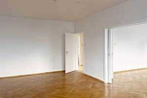 Stilvolle 4-Zimmer-Wohnung mit Balkon in zentraler Lage von Bielefeld (Prießallee) – Die vollständige Adresse der Immobilie erhältst du vom Anbieter., 33604 Mitte, Bielefeld – Vorschaubild 2