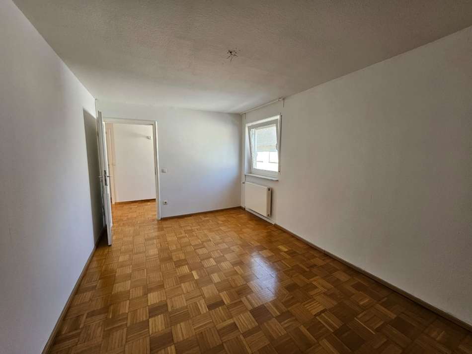 Wohnung OG hinten Schlafzimmer