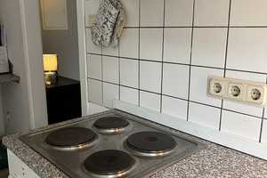 Stilvolle 1,5-Raum-Wohnung in Köln Lindenthal / Sülz für 9 Monate zur Untermiete – Hermeskeiler Straße 34, 50935 Köln – Vorschaubild 20