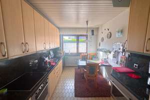 Attraktives Mehrfamilienhaus mit vier Wohneinheiten, großem Garten in ruhiger Lage – Die vollständige Adresse der Immobilie erhältst du vom Anbieter., 41472 Holzheim, Neuss – Vorschaubild 9