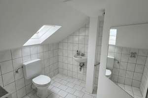 Lichtdurchflutetes Maisonette-Highlight: 3 Zimmer mit neuem Boden & Einbauküche – Höfener Straße 18, 90763 Südstadt Industriegebiet, Fürth – Vorschaubild 10