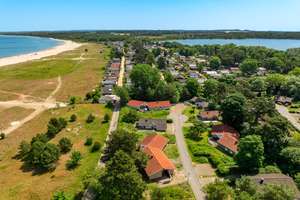 Wunderschönes Ferienhaus mit Pool und Sauna am Priwall / Travemünde – mit Meerblick! – Die vollständige Adresse der Immobilie erhältst du vom Anbieter., 23570 Travemünde, Lübeck – Vorschaubild 2