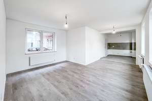 2 Zimmer – frisch renoviert – zentrale Lage – Hinterhaus – Brüderstraße 7, 44787 Gleisdreieck, Bochum – Vorschaubild 2