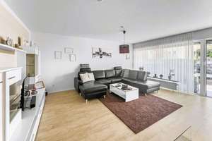 Frei ab 01.07 - Großzügige 3-ZKB- EG-Mietwohnung mit Garten und Garage in Neustadt-Gimmeldingen! – Die vollständige Adresse der Immobilie erhältst du vom Anbieter., 67435 Gimmeldingen, Neustadt an der Weinstraße – Vorschaubild 2