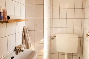 Familienhaus mit großem Garten in ruhiger Lage von Ingolstadt-Haunwöhr | 4 Schlafzimmer | Garage – Scheinerstr. 104, 85051 Münchener Straße, Ingolstadt – Vorschaubild 8