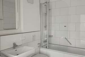 "Rather Carré" Helle 2-Zimmer-Wohnung mit Balkon und TG * ab sofort – Am Gatherhof 33b, 40472 Rath, Düsseldorf – Vorschaubild 5