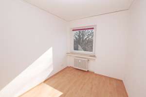 Rarität in Buer: Renovierte 4,5-Zimmer-Dachgeschoss-Wohnung mit Balkon und Stellplatz zu vermieten – Vom-Stein-Str. 3, 45894 Buer, Gelsenkirchen – Vorschaubild 9