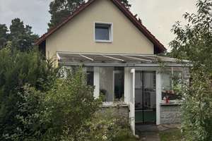 Charmantes Einfamilienhaus mit Garten zur Miete – Grünstädter Weg 74, 12559 Müggelheim, Berlin – Vorschaubild 1