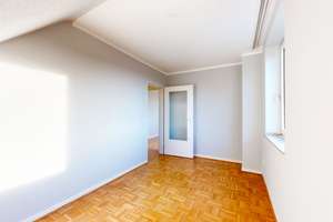 Kaiserswerth "Haus im Haus" Eigentümerwohnung + vier Wohneinheiten mit eigenem Eingang – Die vollständige Adresse der Immobilie erhältst du vom Anbieter., 40489 Kaiserswerth, Düsseldorf – Vorschaubild 35