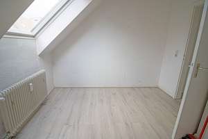 Helle Dachgeschosswohnung auf 70 m² mit Tageslichtduschbad – Galgenfeldstraße 5, 44797 Stiepel, Bochum – Vorschaubild 6