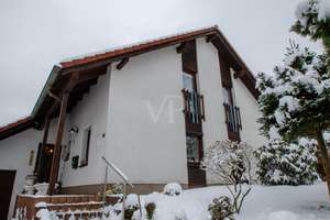 Gepflegtes Einfamilienhaus mit Kamin, Sauna & Garten in Suhl-Neundorf – Die vollständige Adresse der Immobilie erhältst du vom Anbieter., 98527 Neundorf, Suhl – Vorschaubild 7
