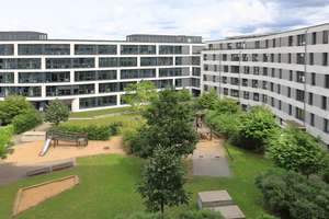 JETZT ZUGREIFEN: Moderne 2-Zimmer-Wohnung mit Balkon & Tiefgarage im Kölner Süden – 50968 Bayenthal, Köln – Vorschaubild 1