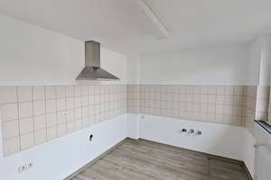 Ihr neues Familiendomizil: Großzügige 4-Zimmer-Wohnung mit Balkon & 2 Tageslichtbädern – Am Heilandsfrieden 13, 33104 Schloß Neuhaus, Paderborn – Vorschaubild 9