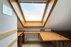 Großzügige 3,5-Zimmer Dachgeschosswohnung mit Sauna und Garage – Die vollständige Adresse der Immobilie erhältst du vom Anbieter., 74081 Horkheim, Heilbronn – Vorschaubild 8