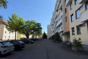 Zentrale, vermietete 3 Zi. Wohnung mit TG & Außenstellplatz sowie Terrasse im Herzen von Augsburg – Die vollständige Adresse der Immobilie erhältst du vom Anbieter., 86157 Pfersee-Nord, Augsburg – Vorschaubild 19