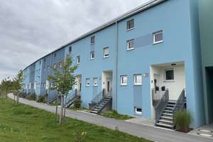 Modernes Reihenmittelhaus in toller Lage in Erding – Max-Kraus-Straße 74, 85435 Erding – Vorschaubild 1