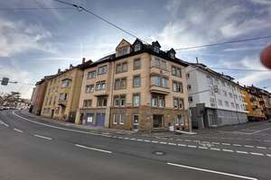 3 Zimmer Wohnung mit idealer Raumaufteilung, Küchenloggia und Balkon