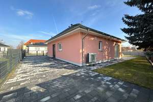 Einziehen und genießen! Stilvoller Wohlfühl- Bungalow mit Sonnenterrasse, Garten und Energieklasse A – Bachstraße 6b, 6766 Bitterfeld-Wolfen – Vorschaubild 11