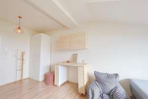 Möbliertes, Dach-Apartment mit Badewanne! – Leipziger Str. 2 A, 1097 Leipziger Vorstadt, Dresden – Vorschaubild 7
