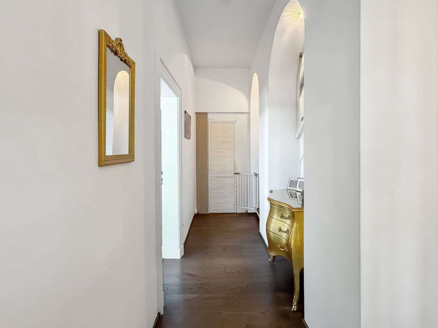 Immobilie in Bad Klosterlausnitz - Wohnen im Denkmal wie im eigenen Haus – Exklusive Maisonettewohnung im „Valuta-Schloss“  - Bild 5